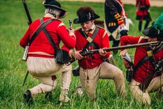 British Army Uniform, British Uniforms, 18th Century Clothing, Army Uniform, Red Coat, Century Clothing, Living History, British Army, Armed Forces