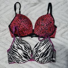 Nwot. 1 Black And Hot Pink Flowered. 1 Black White And Purple Zebra Print. Low Cut, Lightly Padded Tshirt Bras Zebra Print Clothes, Purple Zebra Print, Hot Pink Zebra, Black And Hot Pink, Purple Zebra, Hot Pink Flowers, Printed Bras, Pinterest Ideas, Older Sister