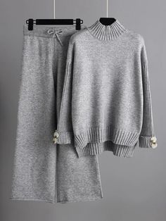 Shopping Gray Stretch Sets For Fall, Legging Cuir, Knit Two Piece Set, Sweater Tops, Knit Turtleneck Sweater, Collar Sweater, Sweater Set, Mock Neck Sweater, Winter Knits