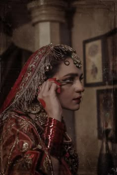 Foto India, Sumbul Iqbal, Iqbal Khan, Dulhan Makeup, Rajasthani Bride, Royal Aesthetic, Desi Aesthetic, Indian Photoshoot, Indian Bridal Fashion