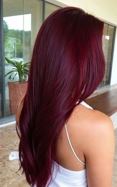 Stunning Cherry Red Hair Color Ideas Red Hair Burgundy Highlights, Red Hair Dye On Blonde Hair, Hair Colours For 2024, Red Glaze Hair, Cowboy Red Hair Color, February Hair Color Ideas, Dark Cherry Red Hair Burgundy, Hair Colors 2024