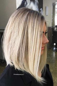 Asymmetrical Haircut Long Hair, Shoulder Length Angled Bob Haircuts, Medium Length Angled Bob, Bob Hairdos, Platnum Blonde, Very Long Bob, Angled Lob, Blonde Lob