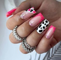 Cowprint French Tip Nail Design, Pink Western Nails, Nashville Nails, Toenails Pedicure