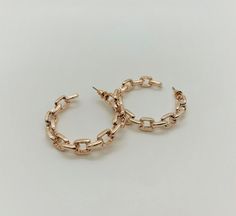 gold chain hoop earrings. trendy hoop earring. 2021 styles. fashion trends. affordable high quality hoops. Chain Hoop Earrings, Jewelry Board, Jewelry Sale, Jewelry Boards, Handmade Business, Woman Fashion, Handmade Fashion, Chain Earrings, Gold Plated Chains