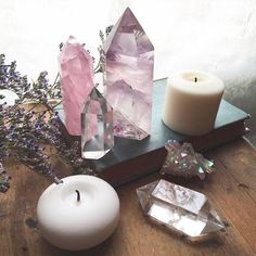 Crystal Healing :: Love Earth Energy :: Healing properties of Crystals :: Gem Stones :: Meanings :: Chakra Balancing :: Free your Wild Yennefer Of Vengerberg, Crystal Aesthetic, White Candle, Crystal Magic, Fortune Telling, Meditation Space, Witch Aesthetic, Chakra Balancing, Crystal Meanings