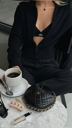 #chanel #alo #yoga #coffee #bag #emijay #clips Alo Lounge Set, Alo Aesthetic Outfit, Alo Girl Aesthetic, Alo Outfit Aesthetic, Alo Bags, Alo Gym Outfit, Alo Yoga Outfit Aesthetic, Alo Outfit Ideas, Alo Yoga Aesthetic