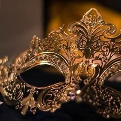 Masquerade Aesthetic, Mask Aesthetic, Aesthetic Gold, Gaun Fashion, Royal Aesthetic, Chuck Bass, Masquerade Masks