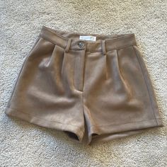 Faux Suede Shorts Camel Colored Size 4 Measurements: 13 3/4 In” Waist 3 “ Inseam 11 1/2 “ Rise Primark Shorts, Nude Shorts, Suede Shorts, Pleated Shorts, Camel Color, Beige Color, Faux Suede, Camel, Size 4