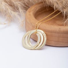 Linked Circle Necklace *  Family Necklace * Personalized Gift * Custom Children Name Rings * Eternity Necklace * Gift For Her  D E T A I L S: * the premium circle  is 20 millimeters each  * 100% 925 sterling silver in gold, rose gold and silver color options C R A F T E D   W  I  T  H     J O Y, H O N O R &  R E S P E C T * happiness is handmade by our talented team. H O W ∙ T O ∙ O R D E R 1st DROP DOWN * length and number of circles 2nd DROP DOWN * chain and circle color PERSONALIZATION BOX * Personalized Circular Gold Jewelry, Personalized Gold Circle Jewelry Gift, Personalized Circular Gold Jewelry Gift, Personalized Gift Gold Circle Jewelry, Yellow Gold Round Jewelry For Christmas, Yellow Gold Round Christmas Jewelry, Christmas Yellow Gold Round Jewelry, Round Jewelry With Hallmarks For Birthdays, Engraved Jewelry For Christmas Personalized Gift