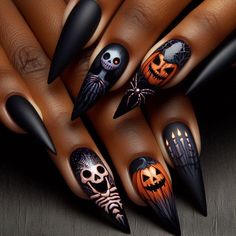 Découvrez ce modèle de Nail Art sublimé par la magie d'Halloween, apportant une touche artistique à vos ongles. Professionnels laissez-vous inspirer et clientes laissez-vous tenter ! Ongles Halloween, Nail Art Mariage, Family Motivation, Pastel Nail Art, Halloween Press On Nails, Nail Color Trends, Festive Nail Art, Party Nails, Black Ombre