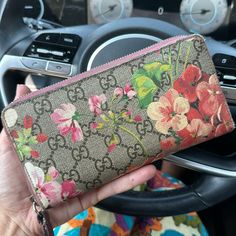 Used Good Condition Chic Gucci Wallet On Chain With Gold-tone Hardware, Gucci Wallets With Gold-tone Hardware For Formal Occasions, Gucci Multicolor Bags With Gold-tone Hardware, Designer Gucci Wallets With Gold-tone Hardware, Pink Gucci Bag With Gold-tone Hardware, Gucci Floral, Bags Gucci, Gucci Bags, Long Wallet