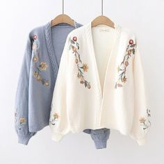 Jumper Embroidery, Floral Puff Sleeve Top, Lantern Sleeve Sweater, Knit Coat, Jacket Cardigan, Embroidery Floral, Embroidered Cardigan, Floral Cardigan, Floral Knit