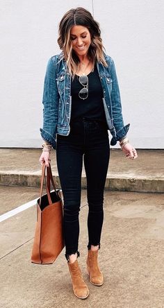 Denim Jacket Outfit, Mode Casual, Mode Inspo, Mom Outfits, Casual Fall Outfits, Looks Style, Work Attire, Mode Inspiration, Outfit Casual