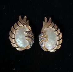 Crown Trifari, Providence Ri, Clip Earrings, Earrings Gold, Clip On Earrings, Mother Of Pearl, Gold Earrings, Gold Tones, Jewelry Earrings