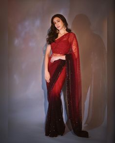 Black And Red Saree, Saree Red, Rahul Khanna, Indian Wedding Gowns, Saree Women, Fashionable Saree, Fashionable Saree Blouse Designs, Gowns Dresses Elegant, Fancy Sarees Party Wear