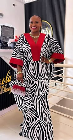 Unique Africa dress for occasion Latest Bubu Gown Style, Ball Gowns Elegant Princesses, Boubou Styles, Boubou Styles For Women, Bubu Gown, Bubu Gown Styles, Modest Dresses Fashion, Gowns Elegant, African Print Dress Ankara