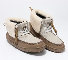 Explorer mode, on! These charming collared leather boots feature Glacier Grip traction, perfect for hilly neighborhoods, wooded hikes, and all sorts of fresh air adventures. From MUK LUKS. Manitobah Mukluks, Suede Ankle Boots, Up Styles, Fresh Air, Leather Boots, Fashion Shoes, Leather Upper, Shoe Boots, Ankle Boots