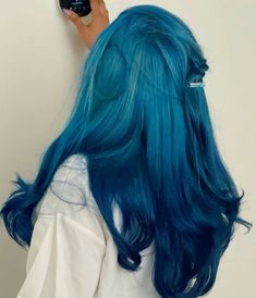 Blue Hair Aesthetic, Hair Color Blue, Scene Hair, Dye My Hair, Hair Life, Hair Inspiration Color, Cut And Color, Diy Hairstyles