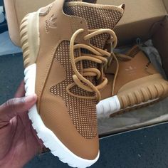 shoes addias shoes adidas high top sneakers adidas shoes adidas tubulars beige sneakers timberlands adidas timberlands nude sneakers adidas Adidas High Tops, Adidas High, Timberlands, Adidas Sneaker, Gym Shoes, Crazy Shoes, Suho, Tennis Shoes