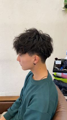 Curly Asian Hair, Long Messy Hair, Edgars Haircut, Mens Haircuts Short Hair, Guy Haircuts Long, Tapered Hair, Asian Haircut, Taper Fade Haircut