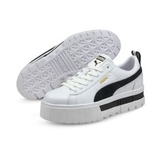 Black Leather Trainers, Puma Classic, Plateau Sneaker, White Puma, Sneaker Sale, Sneakers Puma, Puma Suede, Puma Sneakers, Puma Women