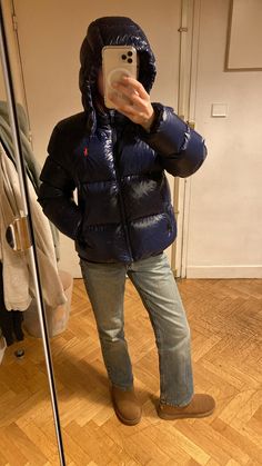 Blue Puffer Jacket Outfit, Navy Jacket Outfit, Ralph Lauren Puffer Jacket, Ralph Lauren Puffer, Boots Jeans, Mode Zara