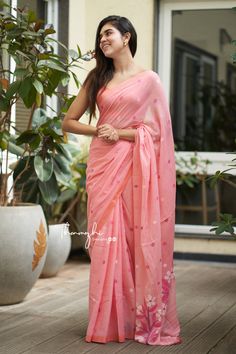 Formal Saree, Pakistani Fashion Casual, Simple Sarees, Model Images, Half Saree Designs, Desi Fashion Casual