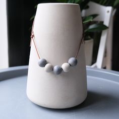 Design Gift Ideas, Chic Leather, Necklace Minimalist, Handmade Necklace, Geometric Design, Handmade Necklaces, Custom Print, Gift For Her, Beaded Necklace