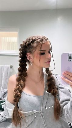 Κούρεμα Bob, Preppy Hairstyles, Hairstyle Examples, Modele Fitness, Fishtail Braid, Hair Up Styles, Hairdo For Long Hair