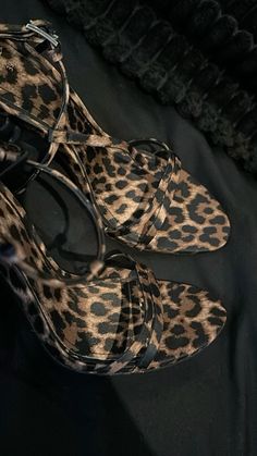 Leopard Aesthetic Fashion, Cute Pumps, Shoes Aesthetic, Print Shoes, Fashion Attire, Pretty Lingerie, Hey Girl, Boot Pumps