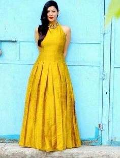 Outfit Ideas Indian, For Wedding Guest Outfit, Indian Wedding Guest Dress, Wedding Guest Outfit Ideas, Ceremony Outfit, Dress Kurti, Haldi Ceremony Outfit, Yellow Wedding Dress, Indian Wedding Dresses