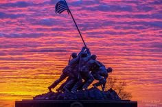 the american flag is raised at iwowowowo memorial