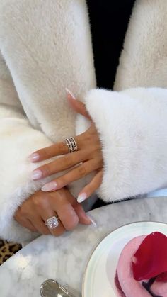 Hilary Banks, Clean Girl Nails, Nail Work, Parisian Aesthetic, Fran Fine, Girl Nails, Arm Cuffs, White Stones, Outfit Classy