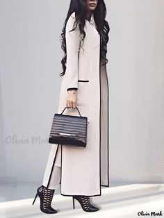 Olivia Mark - Classic Long Sleeve Overcoat with Relaxed Fit Hijab Stile, Mode Mantel, Iranian Women Fashion, Mode Abaya, Modesty Fashion, Moda Chic, Abayas Fashion, Abaya Fashion, Looks Chic