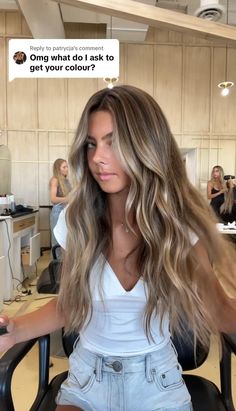 Sunkissed Hair Brunette, Brown Hair Inspo, Hair Color Formulas, Brunette Hair With Highlights, Brunette Balayage Hair, Blonde Hair Inspiration, Highlights Brown Hair