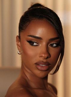 Sultry Makeup, Wedding Guest Makeup, Makeup For Black Skin, Brown Skin Makeup, Glam Makeup Look, Cute Makeup Looks, Glamour Makeup, Dark Skin Makeup, Looks Black