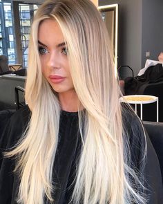 Long Blonde Straight Hair, Blonde Straight Hair, Bright Blonde Hair, Straight Blonde Hair, Long Layered Haircuts, Blonde Hair Inspiration, Bright Blonde, Blonde Hair Looks