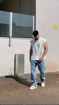 Mens Outfits Baggy, Gen Z Mens Fashion, Basic Mens Outfits, Quarter Zip Outfits, Outfits Baggy Pants, Outfits Gen Z, Mens Quarter Zip Sweater, Mens Clothing Trends, Minimal Streetwear