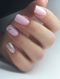 Squoval Nails Design Pink, Valentines Manicure Ideas For Short Nails, Elegant Valentines Nails Designs, Simple Short Valentines Nails, Valentines Manicure Ideas, May Nails Ideas 2023 Short, Valentine Gel Nails Ideas, Light Pink Valentines Nails, Nexgen Nails Ideas