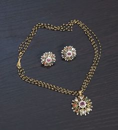 Navaratna Mangalsutra, Nallapusalu With Locket, Black Diamond Mangalsutra, Black Beads With Navaratna, Diamond Navaratna Bangles, Navarathna Pendant, Navaratna Jewellery Pendants, Navaratna Pendants Gold, Navaratnalu Locket