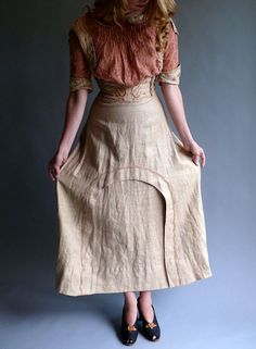 I was born in the wrong century. Edwardian Dress, $426.00 Etsy Giant Closet, Wwii Fashion, Edwardian Dress, 20th Century Fashion, Victorian Clothing, Work Dress, Edwardian Era, Edwardian Fashion