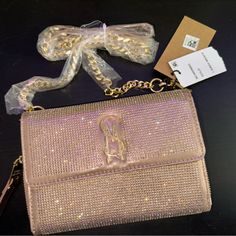 Steve Madden Wallet Bag In Gold, Brand New Steve Madden Wallet, Steve Madden Bags, Wallet Bag, Cute Bags, Steve Madden, Womens Skirt, Bag Lady, Wallet, Brand New