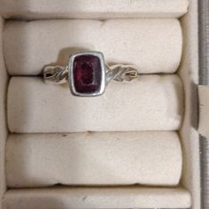 Genuine Garnet Birthstone Ring. Vintage Garnet Birthstone, 5 Rings, Ring Color, Ring Vintage, Birthstone Ring, Womens Jewelry Rings, Sterling Silver Ring, Lady In Red, Birthstone