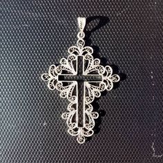 Pendant in silver filigree, handmaded in italy weight 4.50 gr Lengths of chains available: 40 cm / 16 inches 50 cm / 20 inches All items are handmade and personally designed. Custom orders are welcome! Formal Filigree Cross Jewelry, Traditional Filigree Cross Jewelry, Crucifix Filigree Necklace For Gift, Traditional Filigree Pendant Earrings, Silver Filigree Cross Pendant Jewelry, Filigree Pendant, Silver Filigree, Pendant Necklace, Chain