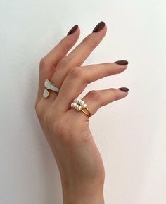 Elegant Golden Dainty Freshwater Pearls Midi Ring - a minimal stainless steel knuckle ring, perfect for a chic boho look or a thoughtful birthday gift! Welcome! 🍭 📌Please Kindly Note: The listing is for only one ring! 📌It is made of Stainless Steel and has been immersed in 18K Gold twice!  📌The pearls are fresh water. 📌All pieces are subjected to an anti-allergic process (lead & nickel free). 📏MEASUREMENTS: 👉Size: 5 US  👉Pearls Diameter: 0.11" (0,3cm) 👉Band Width: 0.039" (0,1cm) 📌Match Ring Minimal, Ring Elegant, Candy Jewelry, Knuckle Ring, Midi Ring, Knuckle Rings, Midi Rings, Pinky Ring, Boho Look