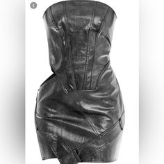 Size 8. New With Tag Black Strapless Bodycon Corset Dress, Black Fitted Mini Strapless Dress, Fitted Black Strapless Mini Dress, Edgy Fitted Strapless Mini Dress, Fitted Strapless Edgy Mini Dress, Black Fitted Strapless Dress, Black Fitted Strapless Midi Dress, Cut Out Bodycon Dress, Black Bandeau