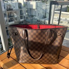 Great Condition - Slight Wearing On Straps And Peeling On The Inside Of The Internal Zipper Pocket (Not Visible When Wearing) Neverfull Damier Ebene, Louis Vuitton Neverfull Damier, Louis Vuitton Neverfull Damier Ebene, Bags Louis Vuitton, Damier Ebene, Vuitton Neverfull, Louis Vuitton Bags, Louis Vuitton Bag Neverfull, Louis Vuitton Neverfull