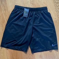 Nwt Nike Mens Dri Fit Shorts, Black, 2 Side Pockets, Large Mens Gym Fashion, Short Nike, Nike Dri Fit Shorts, Gym Style, Nike Mens, Gym Fit, Healthy Skin Care, Shorts Athletic, Nike Shorts