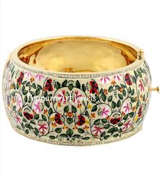 Painting Enamel Bangle Natural Rose Cut Diamond Flower Enamel Bangle Solid 925k Sterling Silver Handmade Victorian Bangle Jewelry Bangle Size ------------------------ 2.5 Inches In Diameters + high-quality natural materials + Your item will be gift packed for free + Fell free to ask about custom order Package: All items will be carefully packed in special package materials, so it will come to you in safe. Shipping: We use DHL Express And FedEx. We will also send you a tracking number of your pac Modern Bangle, Pave Bangle, Silver Cuff Bangle, Modern Bracelets, Yellow Gold Bangle, Bangle Jewelry, Enamel Bangle, Shape Art, Diamond Flower