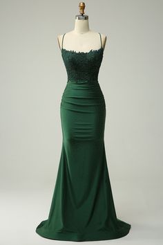 Fabric : Polyester. The fabric is high quality and comfortable for skin.   Package Contents : 1x Women Dress.   Occasion : Whether you are dressing it for a wedding party, prom, evening party or any other occasions, this party dress will be your lovely partner. Dark Red Prom Dress, Green Long Prom Dress, Dark Green Prom Dress, Bridesmaid Dresses Strapless, Spaghetti Strap Prom Dress, Beaded Prom Dress, Prom Dress Inspiration, Cute Prom Dresses, Pretty Prom Dresses